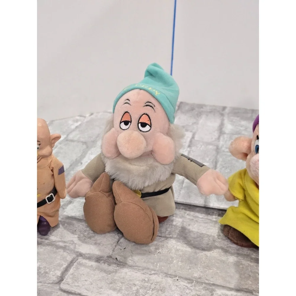 Lot Sleepy Dwarf Snow White the 7 Dwarfs Plush Bean Bag Dopey Vinyl Dopey 80s